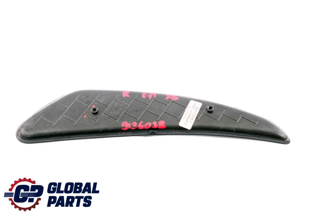 Tapis d'Insertion Caoutchouc Compartiment Rangement Droite pour BMW X6 E71 à propos du numéro de pièce 9129170 BMW X6 E71 Tapis d'Insertion Caoutchouc Compartiment Rangement Droite - SKU 9136032 - Numéro de pièce 9129170