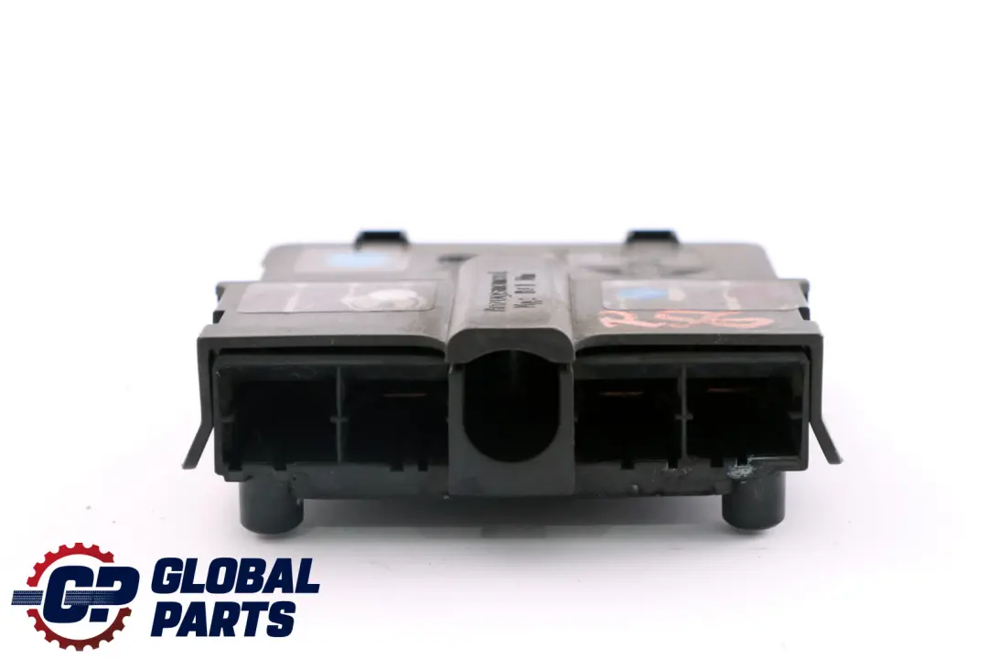 Mini Cooper One R55 R56 Multifuse B Batterie energie Distributeur - SKU 9136725 - Numéro de pièce 9136725