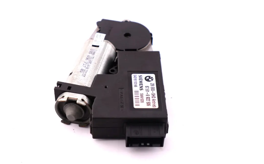 Antriebseinheit Schiebedach 6922506 für BMW 5 7 er E60 E65 mit Teilenummer 9137056 BMW 5 7 er E60 E65 Antriebseinheit Schiebedach 6922506 - SKU 9137056 - Teilenummer 9137056