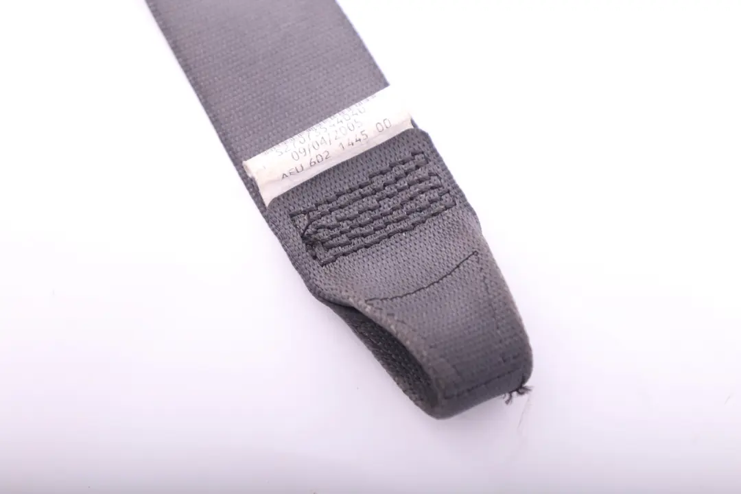 BMW E63 Ceinture de securite superieure du siege avant droit Gris Basalte - SKU 9138266 - Numéro de pièce 9138266