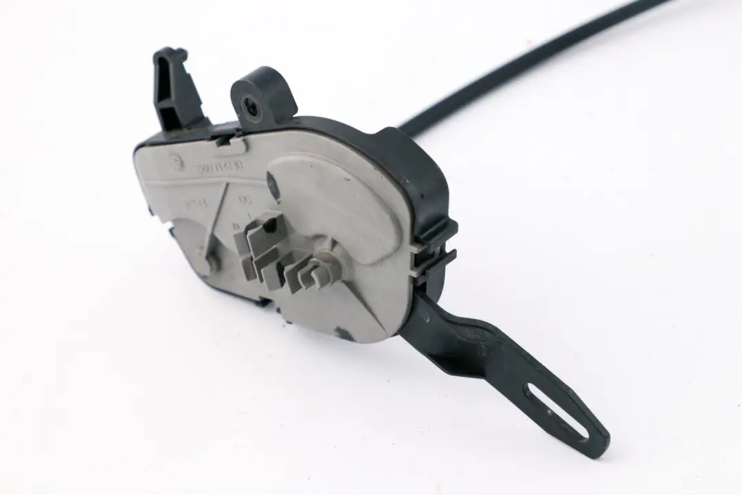 BMW 6 Series E64 Seat Upper Belt Force Limiter Front Left N/S Creambeige - SKU 9138275 - Part number 9138275