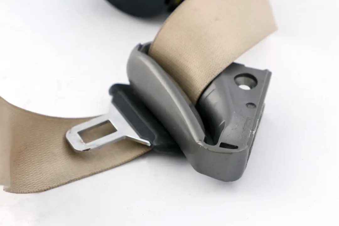 Upper Belt Force Limiter Front Left N/S Creambeige to BMW 6 Series E64 Seat with Part number 9138275 BMW 6 Series E64 Seat Upper Belt Force Limiter Front Left N/S Creambeige - SKU 9138275 - Part number 9138275