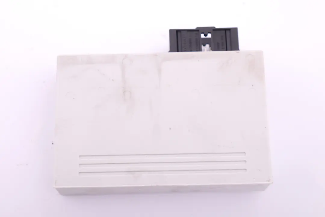 Circuito Electrónico Conductor Consola Central para BMW E60 LCI E61 LCI con número de pieza 9138969 BMW E60 LCI E61 LCI Circuito Electrónico Conductor Consola Central - SKU 9138969 - Número de pieza 9138969