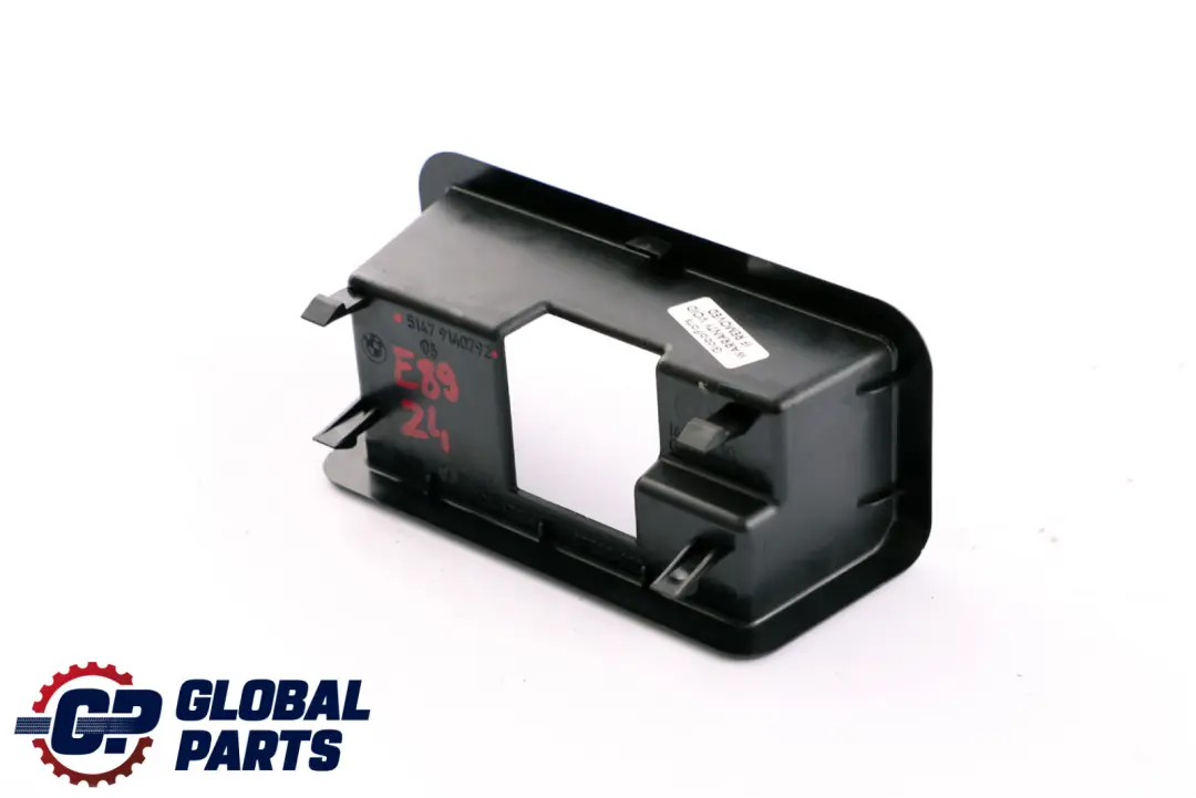 Copertura Rivestimento Localizzatore Destro per BMW Z4 E89 Cabrio Roadster con numero di parte 9140792 BMW Z4 E89 Cabrio Roadster Copertura Rivestimento Localizzatore Destro - SKU 9140792 - Numero di parte 9140792