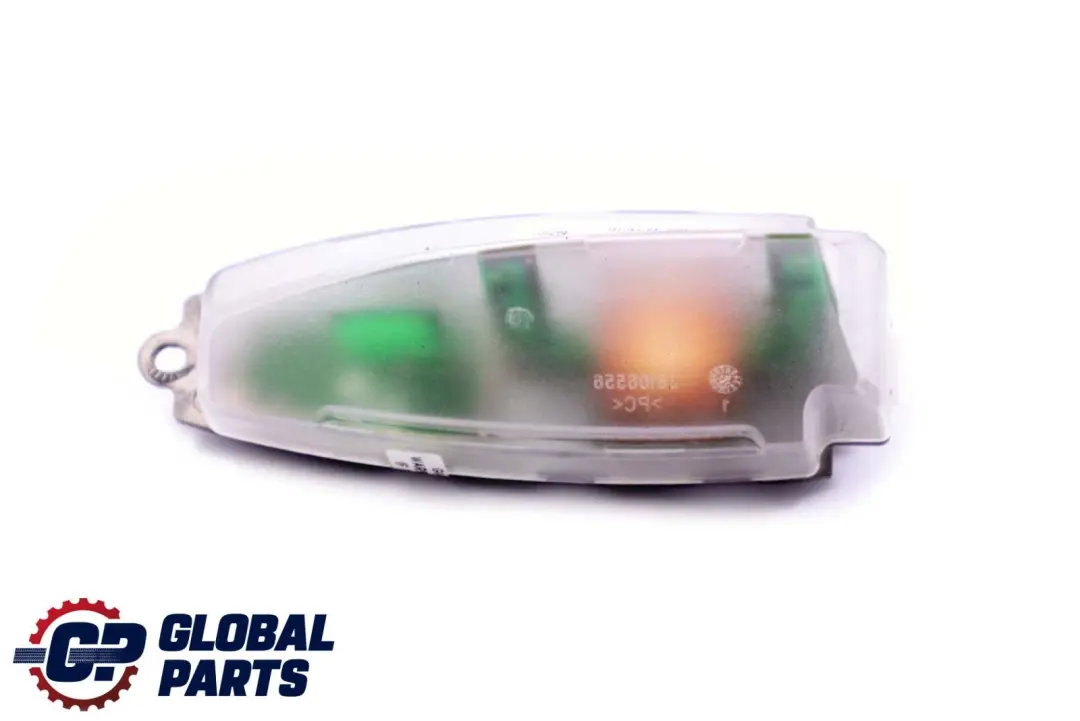 Shark Antenna Sul Tetto Unità Antenna per BMW F01 F02 F10 LCI con numero di parte 9141461 BMW F01 F02 F10 LCI Shark Antenna Sul Tetto Unità Antenna - SKU 9141461 - Numero di parte 9141461