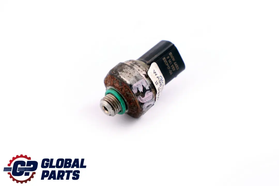 Liquido Refrigerante Sensore Pressione per BMW E60 E87 E90 F10 F20 F30 con numero di parte 9141957 BMW E60 E87 E90 F10 F20 F30 Liquido Refrigerante Sensore Pressione - SKU 9141957 - Numero di parte 9141957