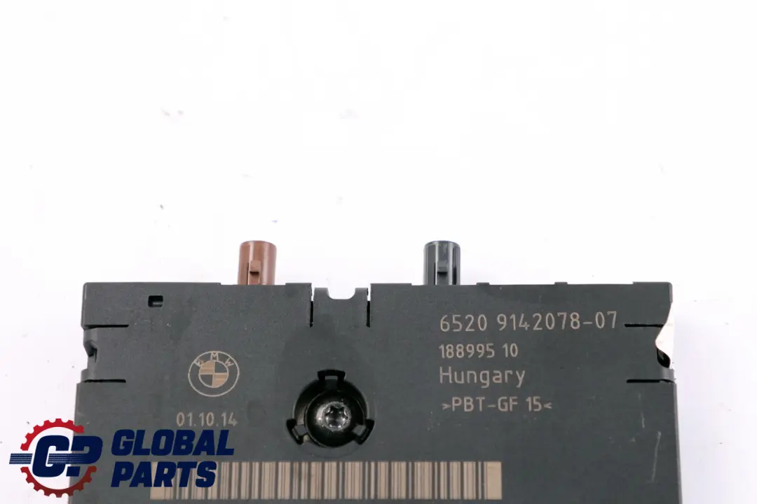 Antenna Amplificatore Diversità per BMW Z4 E89 Roadster Cabrio con numero di parte 9142078 BMW Z4 E89 Roadster Cabrio Antenna Amplificatore Diversità - SKU 9142078 - Numero di parte 9142078