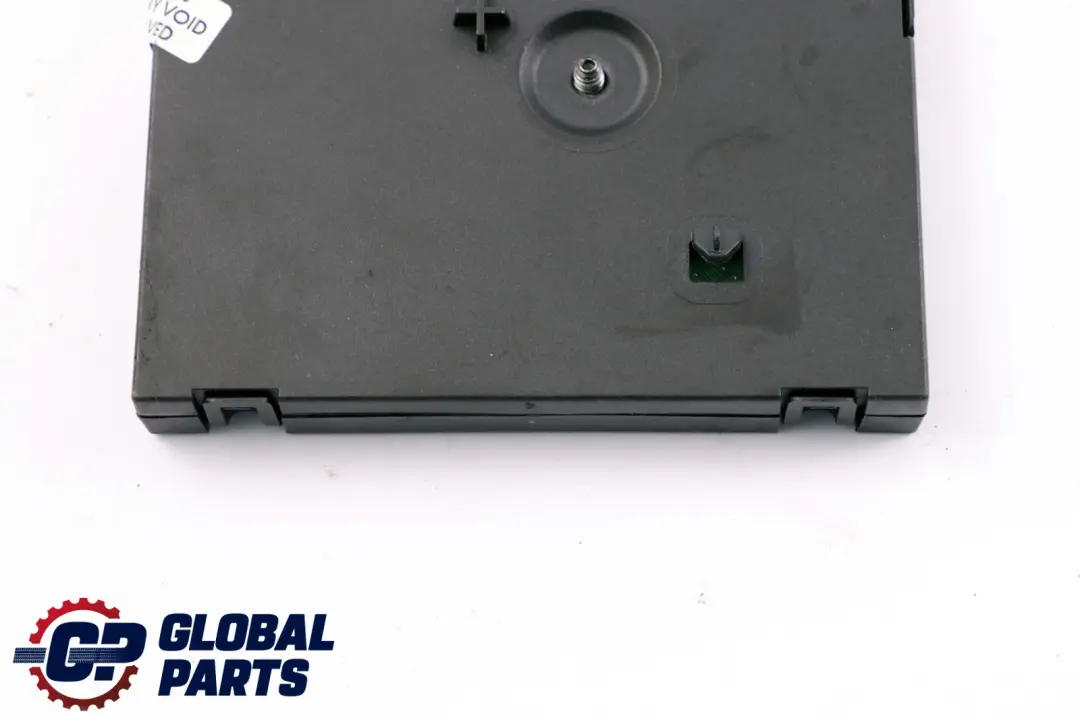 Antenna Amplifier Diversity to BMW Z4 E89 Roadster Cabrio with Part number 9142078 BMW Z4 E89 Roadster Cabrio Antenna Amplifier Diversity - SKU 9142078 - Part number 9142078