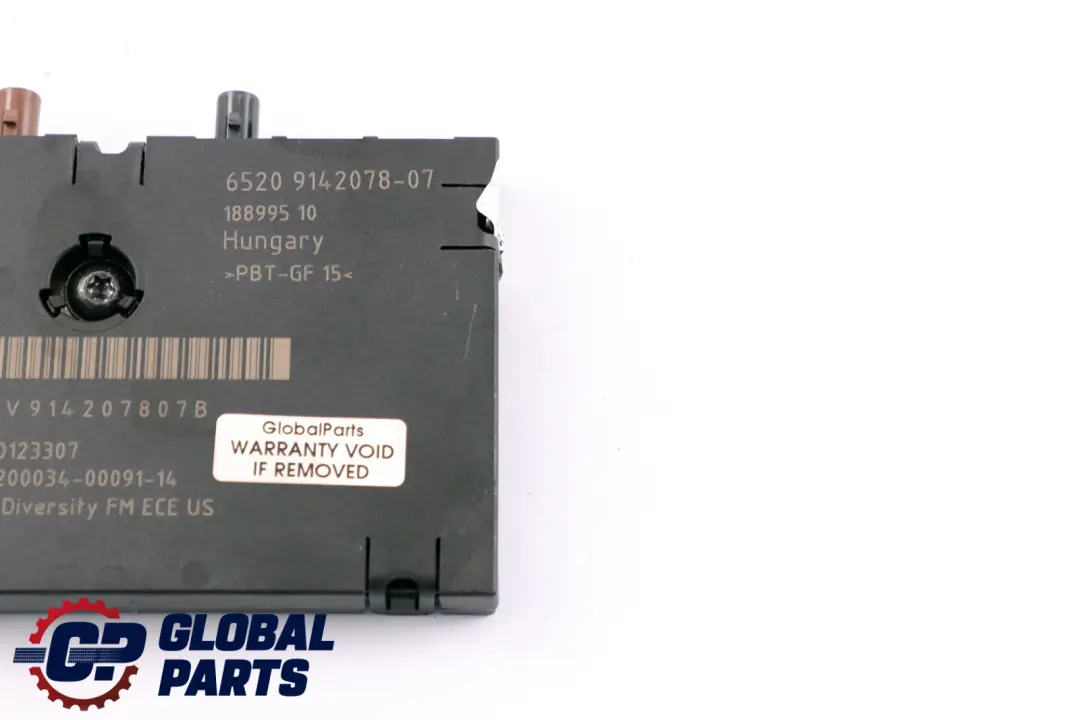 Antenne Amplificateur Diversity pour BMW Z4 E89 Cabrio à propos du numéro de pièce 9142078 BMW Z4 E89 Cabrio Antenne Amplificateur Diversity - SKU 9142078 - Numéro de pièce 9142078