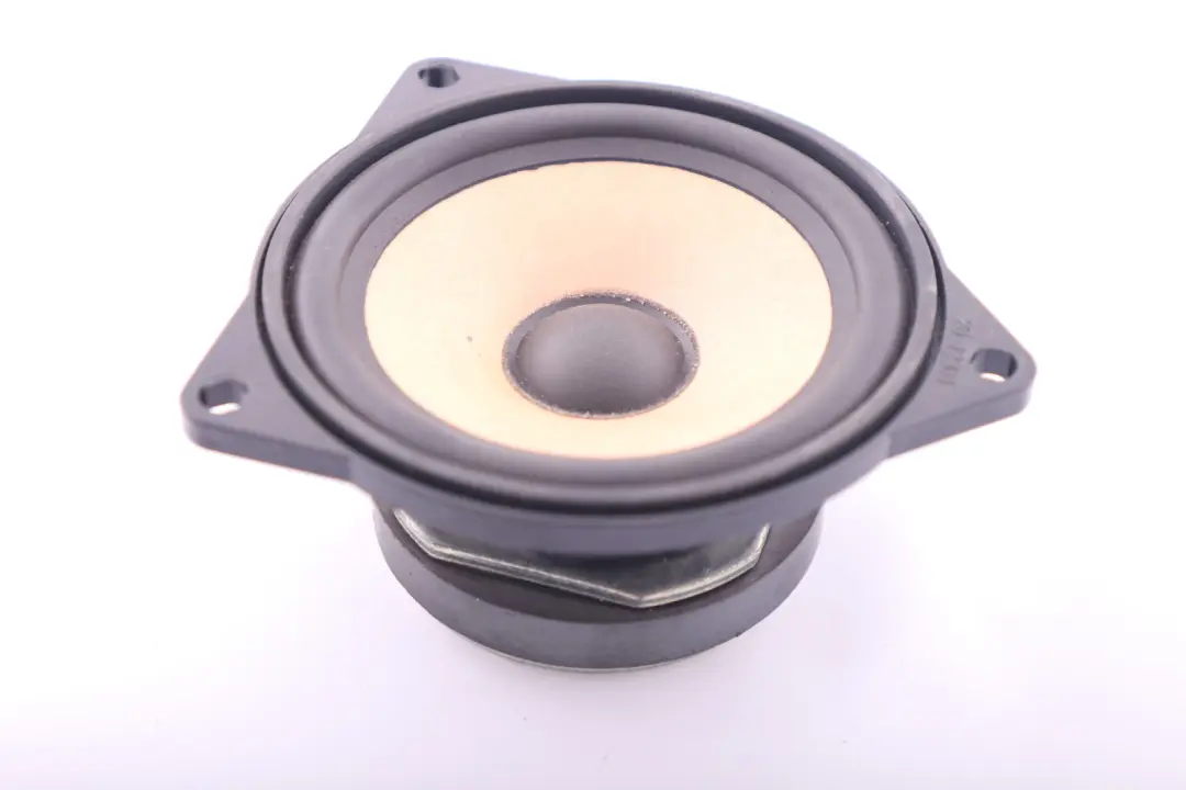 Altavoz IZQUIERDO HIFI-SYSTEM Derecho para BMW E63 LCI con número de pieza 9143130 BMW E63 LCI Altavoz IZQUIERDO HIFI-SYSTEM Derecho - SKU 9143130 - Número de pieza 9143130