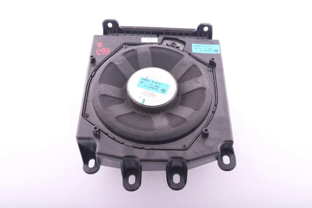 Głośnik Niskotonowy 6919356 do BMW E60 E61 E63 o numerze 9143142 BMW E60 E61 E63 Głośnik Niskotonowy 6919356 - SKU 9143142 - Numer Części 9143142