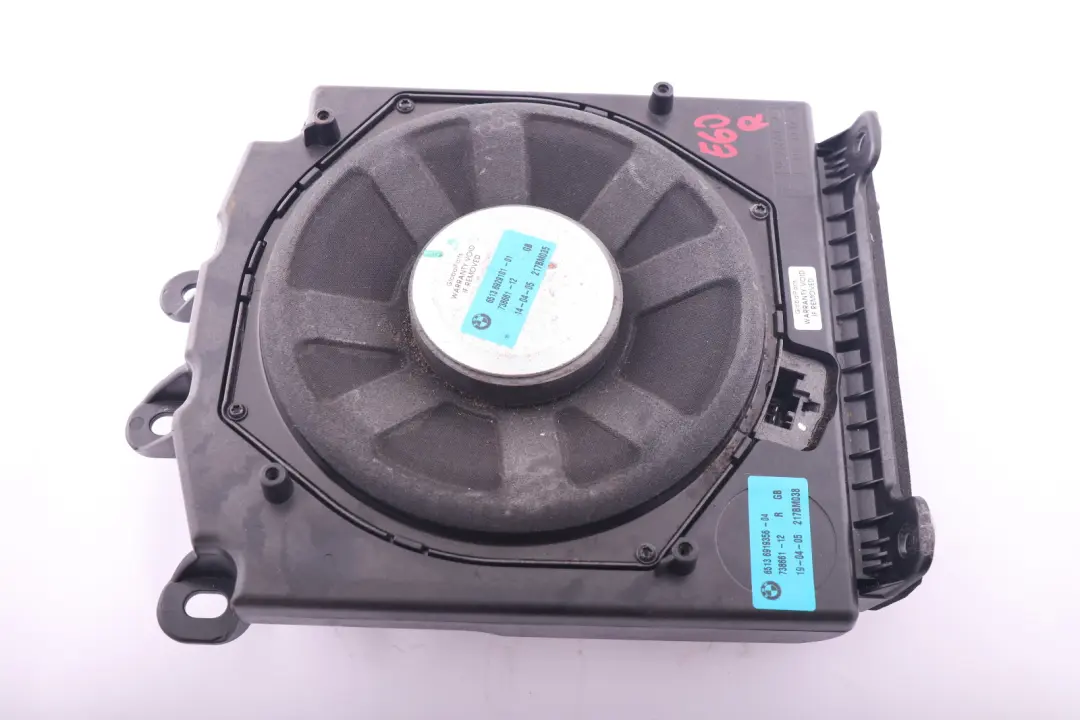 Głośnik Niskotonowy 6919356 do BMW E60 E61 E63 o numerze 9143142 BMW E60 E61 E63 Głośnik Niskotonowy 6919356 - SKU 9143142 - Numer Części 9143142