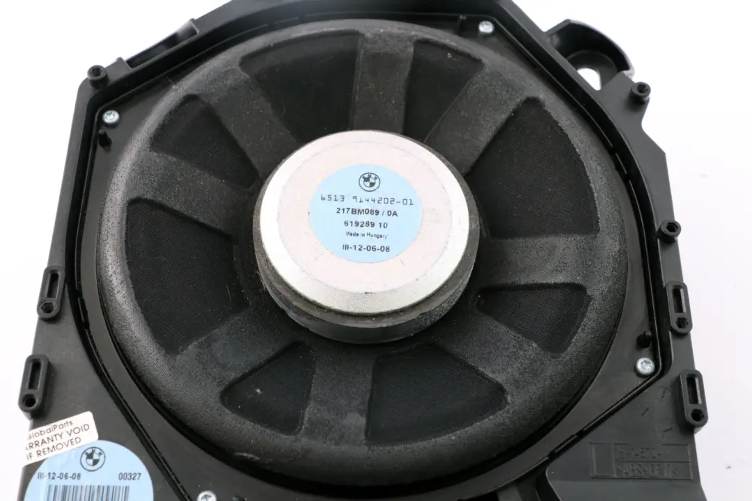 BMW E81 E82 E87 E88 E90 E91 E92 Zentralbass Hifi System Links - SKU 9143143 - Teilenummer 9143143