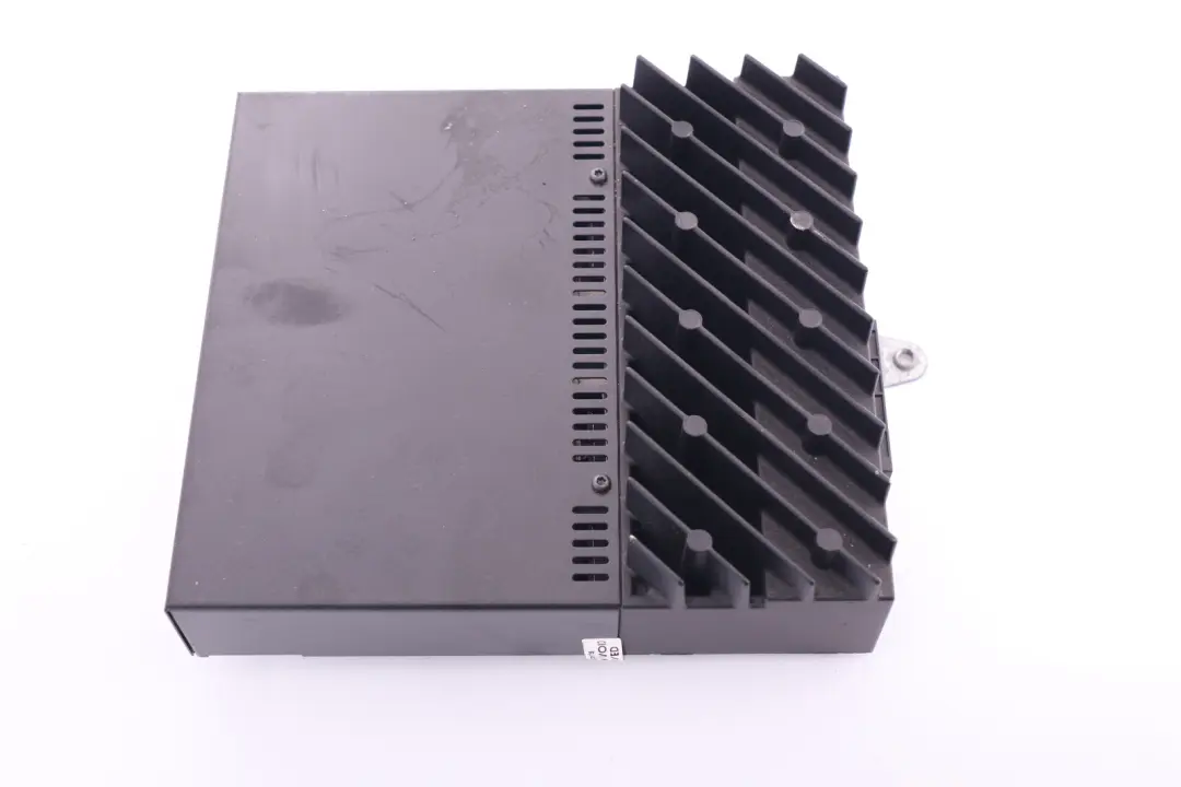 Amplificatore Hifi Sistema Modulo controllo 6960925 per BMW E90 LCI con numero di parte 9143156 BMW E90 LCI Amplificatore Hifi Sistema Modulo controllo 6960925 - SKU 9143156 - Numero di parte 9143156