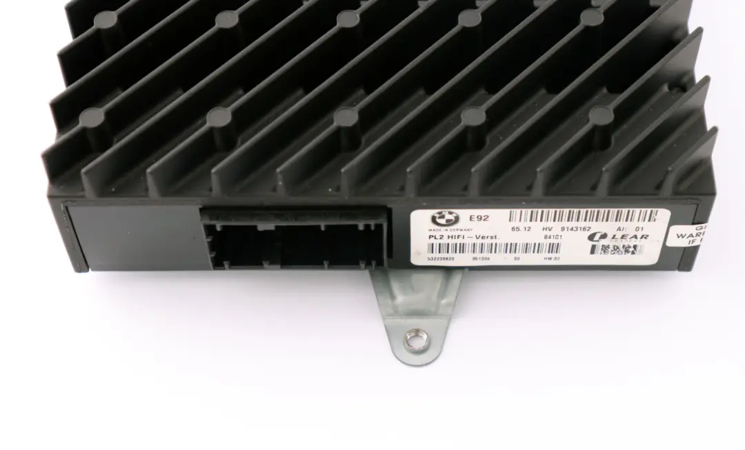 Amplificatore Hifi Sistema di altoparlanti per BMW 3 E92 E92N LCI con numero di parte 9333109 BMW 3 E92 E92N LCI Amplificatore Hifi Sistema di altoparlanti - SKU 9143162 - Numero di parte 9333109