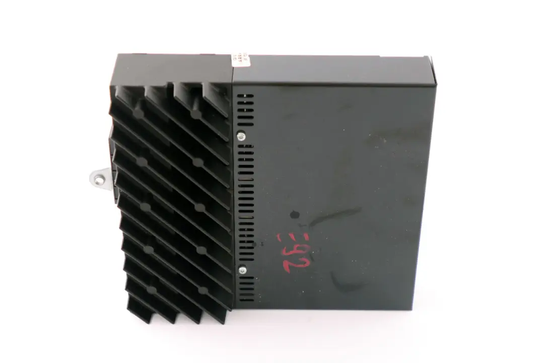 Amplificateur Système d'enceintes Hifi pour BMW 3 E92 E92N LCI à propos du numéro de pièce 9333109 BMW 3 E92 E92N LCI Amplificateur Système d'enceintes Hifi - SKU 9143162 - Numéro de pièce 9333109