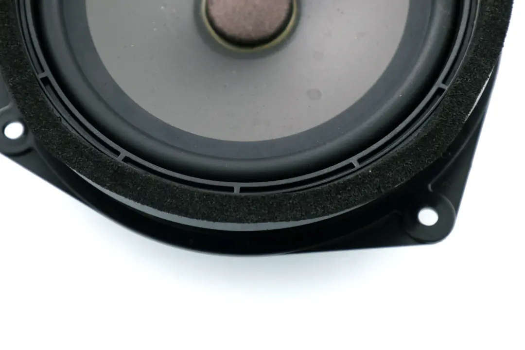 Vorne Lautsprecher Harman Kardon für Mini R50 R52 R53 mit Teilenummer 9143273 Mini R50 R52 R53 Vorne Lautsprecher Harman Kardon - SKU 9143273 - Teilenummer 9143273