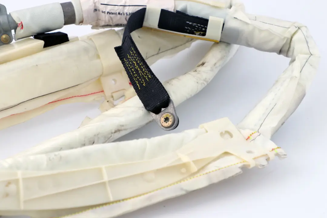 Sinistra Airbag Tettuccio AHPS2 7011013 per BMW E65 con numero di parte 72129143351 BMW E65 Sinistra Airbag Tettuccio AHPS2 7011013 - SKU 9143351 - Numero di parte 72129143351