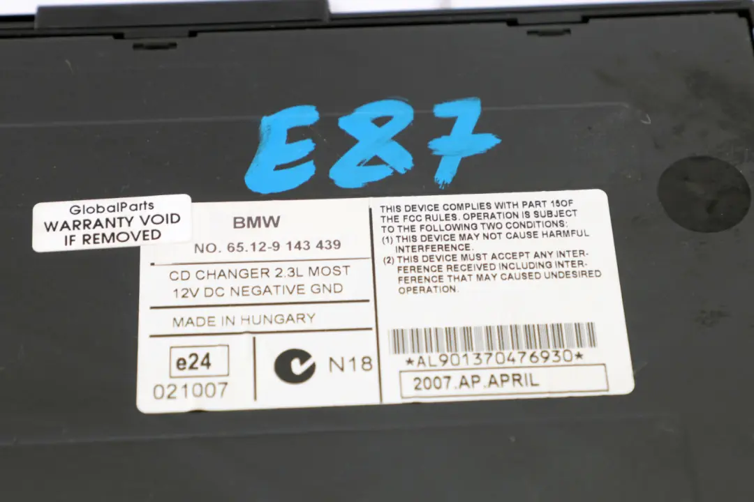Cargador de 6 CD sin cargador para BMW E81 E87 E90 E91 E92 con número de pieza 9143439 BMW E81 E87 E90 E91 E92 Cargador de 6 CD sin cargador - SKU 9143439 - Número de pieza 9143439