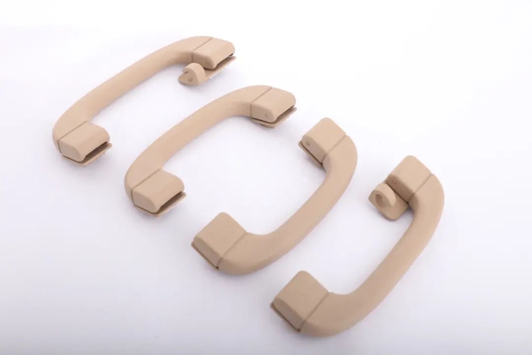 Set Maniglia Interna Tetto Anteriore Posteriore Beige per BMW E90 E91 con numero di parte 9143522 BMW E90 E91 Set Maniglia Interna Tetto Anteriore Posteriore Beige - SKU 9143522-1 - Numero di parte 9143522