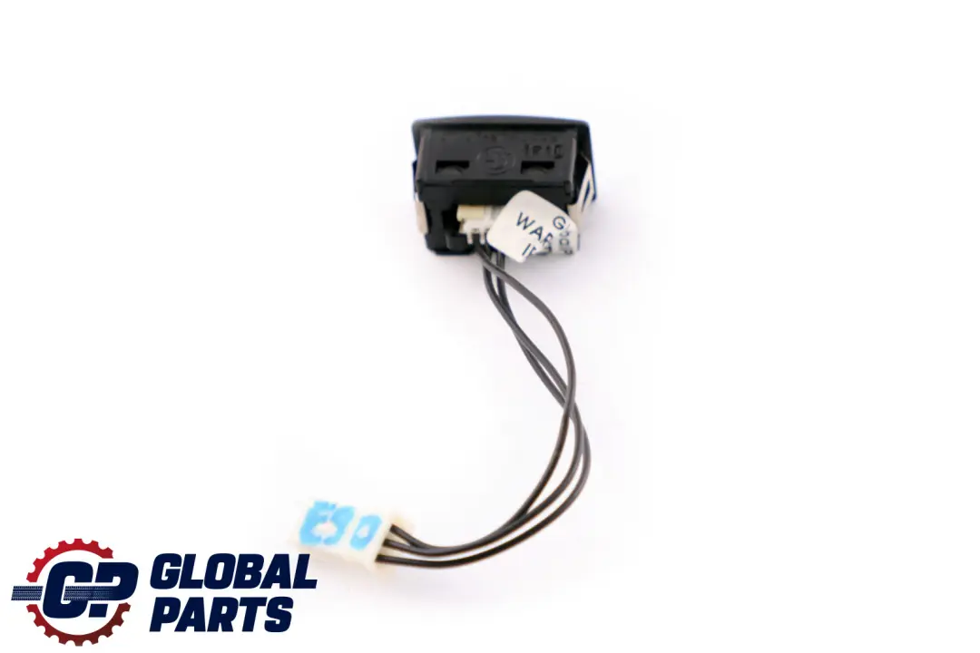 Taster Lenkradheizung für BMW 1 3 er E81 E87 E90 E92 mit Teilenummer 9143639 BMW 1 3 er E81 E87 E90 E92 Taster Lenkradheizung - SKU 9143639 - Teilenummer 9143639