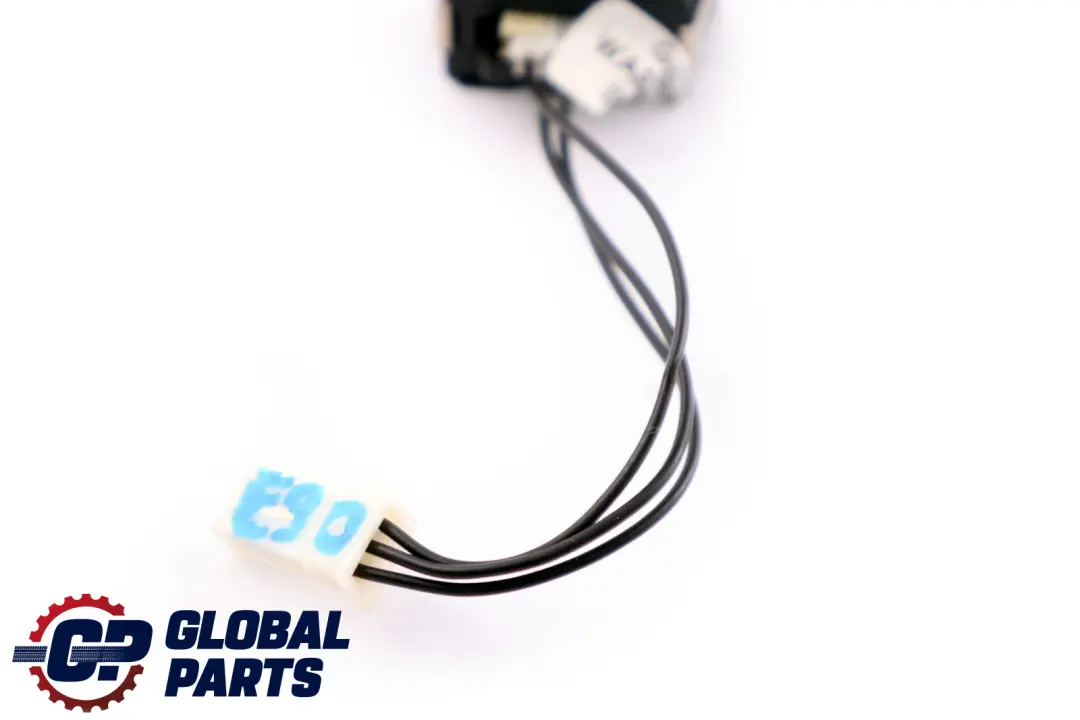 BMW 1 3 er E81 E87 E90 E92 Taster Lenkradheizung - SKU 9143639 - Teilenummer 9143639