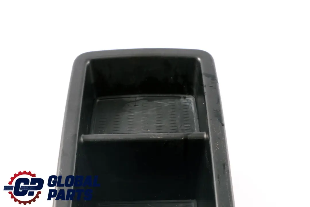BMW E81 E82 Oddments Tray Storage Centre Seat Noir - SKU 9143683 - Numéro de pièce 9143683