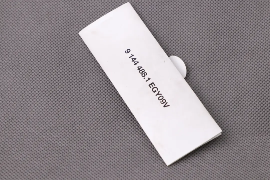 Map Carte Sicherungsbelegung pour BMW E87 E90 E92 E93 à propos du numéro de pièce 9144488 BMW E87 E90 E92 E93 Map Carte Sicherungsbelegung - SKU 9144488 - Numéro de pièce 9144488