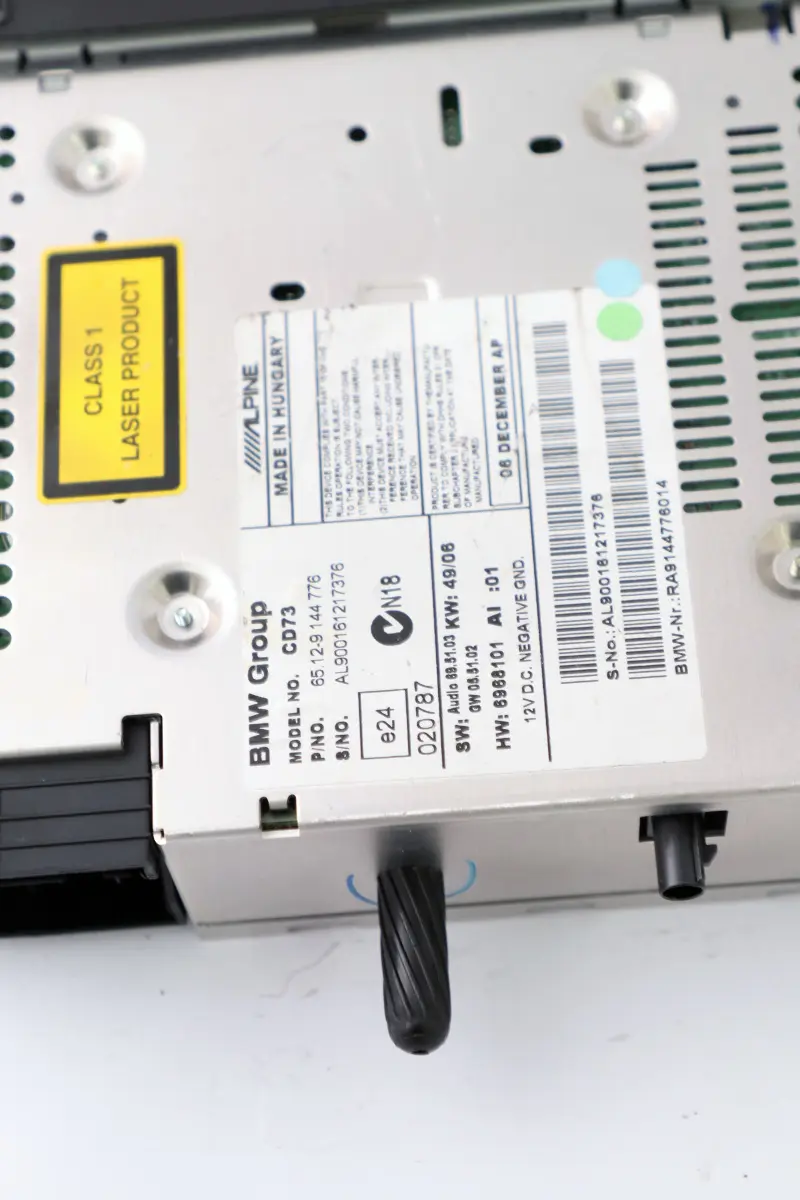 Radio Professional CD to BMW E81 E82 E87 E88 E90 E91 E92 E93 with Part number 9144776 BMW E81 E82 E87 E88 E90 E91 E92 E93 Radio Professional CD - SKU 9144776 - Part number 9144776