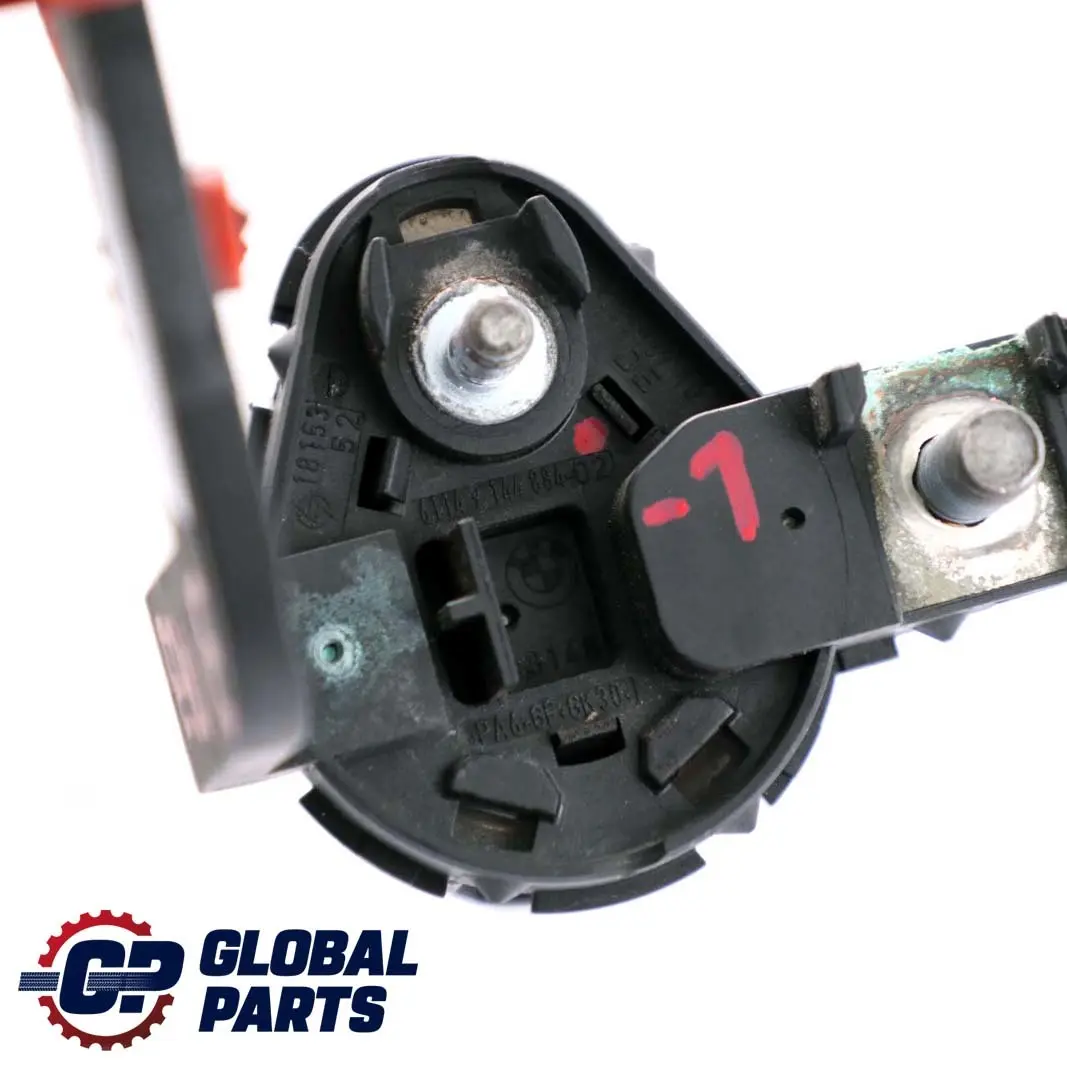 Distributor External Ignition Base to BMW E81 E84 E87 E90 with Part number 9144884 BMW E81 E84 E87 E90 Distributor External Ignition Base - SKU 9144884-1 - Part number 9144884