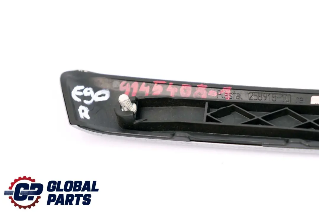 Alu Decor Strip Front Right O/S Door Glacier Silber Silver to BMW 3 Series E90 with Part number 9145408 BMW 3 Series E90 Alu Decor Strip Front Right O/S Door Glacier Silber Silver - SKU 9145408-1 - Part number 9145408