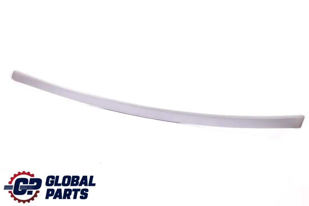 Listón embellecedor puerta delantera derecha Glacier Silber Silver para BMW E92 E93 con número de pieza 9145412 BMW E92 E93 Listón embellecedor puerta delantera derecha Glacier Silber Silver - SKU 9145412 - Número de pieza 9145412