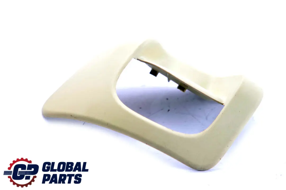 Blende Entriegelung Vorne Rechts Lemon für BMW 1 er E81 E88 mit Teilenummer 9145872 BMW 1 er E81 E88 Blende Entriegelung Vorne Rechts Lemon - SKU 9145872 - Teilenummer 9145872