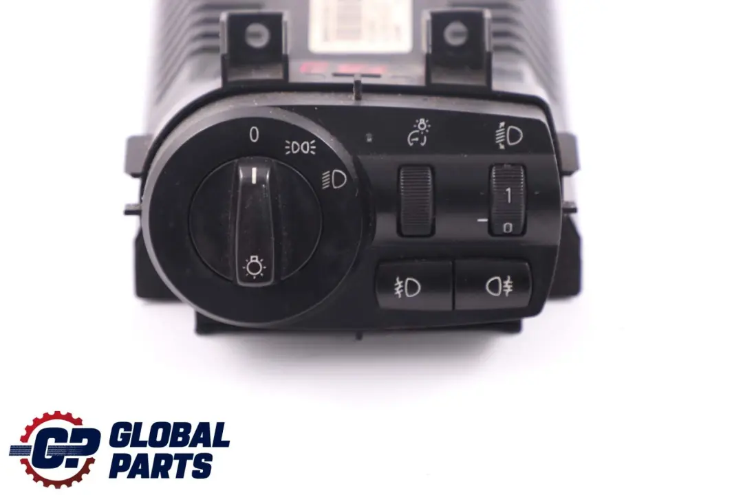 Przełącznik Włącznik Świateł 6953037 do BMW Z4 E85 E86 o numerze 9146279 BMW Z4 E85 E86 Przełącznik Włącznik Świateł 6953037 - SKU 9146279 - Numer Części 9146279