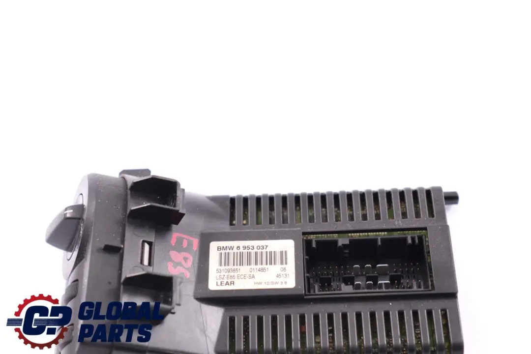 Scheinwerfer Bedienelement Lichtschalter 6953037 für BMW Z4 E85 E86 Roadster mit Teilenummer 9146279 BMW Z4 E85 E86 Roadster Scheinwerfer Bedienelement Lichtschalter 6953037 - SKU 9146279 - Teilenummer 9146279