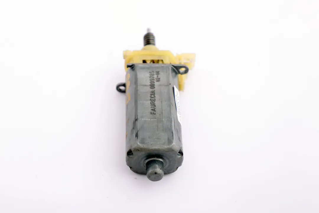 BMW X5 E60 E65 E70 Front Right Seat O/S Height Adjustment Drive - SKU 9146330 - Part number 9146330