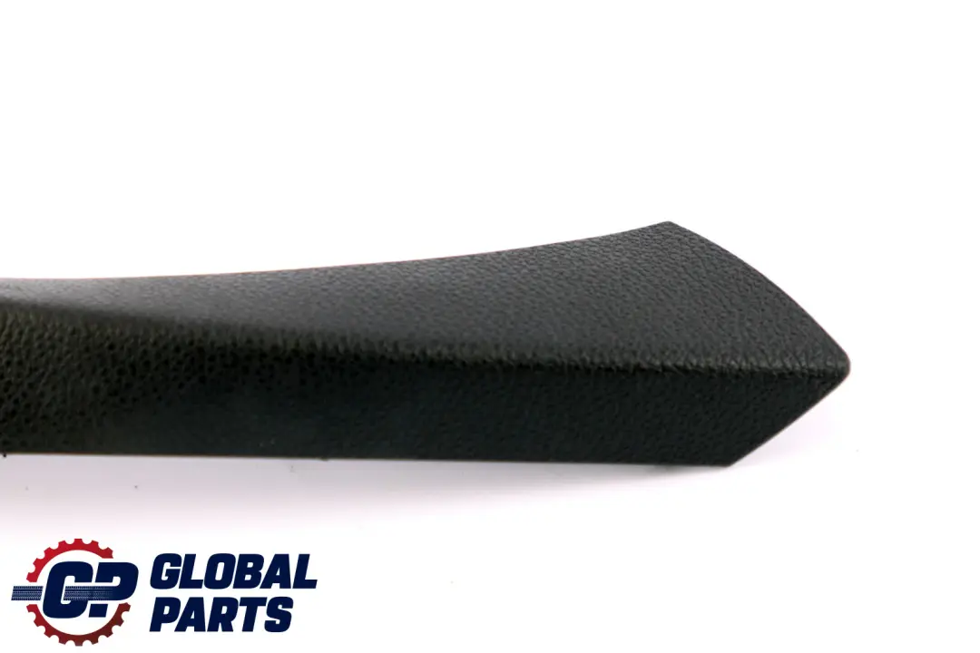 Revetement Clip Porte Interieur Gauche Noir 6971289 pour BMW 3 E90 E91 E92 E93 à propos du numéro de pièce 9150333 BMW 3 E90 E91 E92 E93 Revetement Clip Porte Interieur Gauche Noir 6971289 - SKU 9150333-1 - Numéro de pièce 9150333