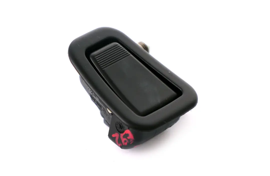 BMW 3 6 X6 er E63 E92 E71 LCI Kleiderhaken Schwarz Black 7008000 - SKU 9150380 - Teilenummer 9150380