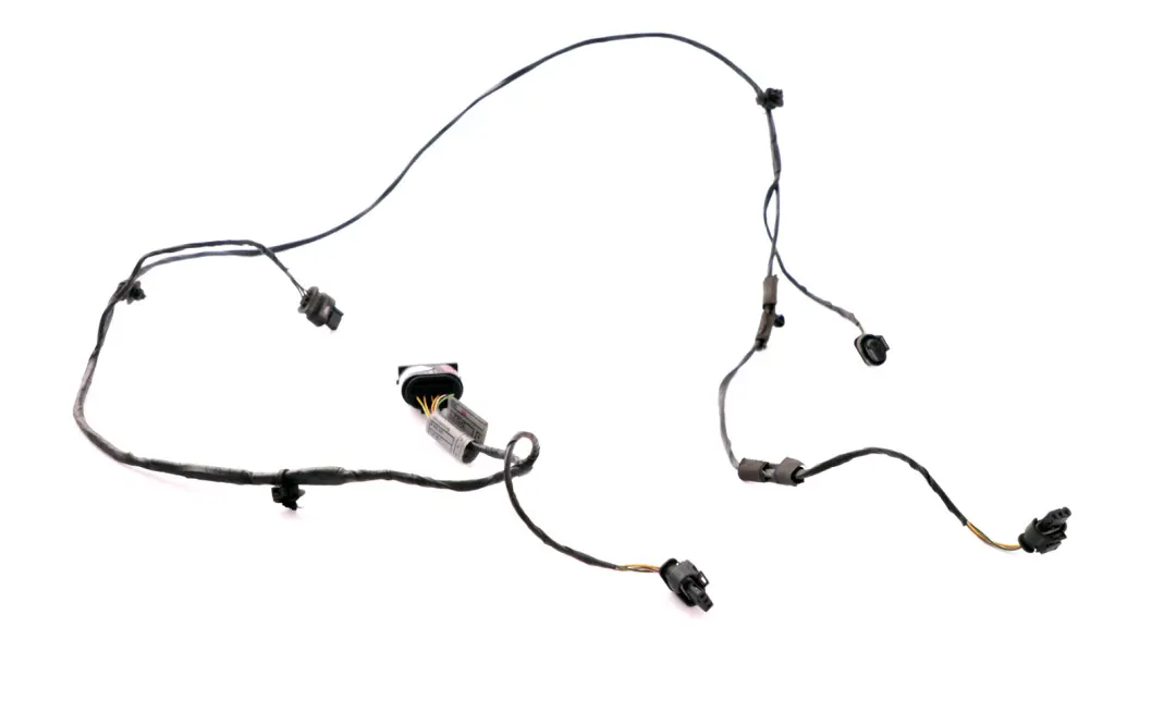 Cableado Arnés Control Distancia PDC Delantero para BMW E81 E87 LCI con número de pieza 9150889 BMW E81 E87 LCI Cableado Arnés Control Distancia PDC Delantero - SKU 9150889 - Número de pieza 9150889