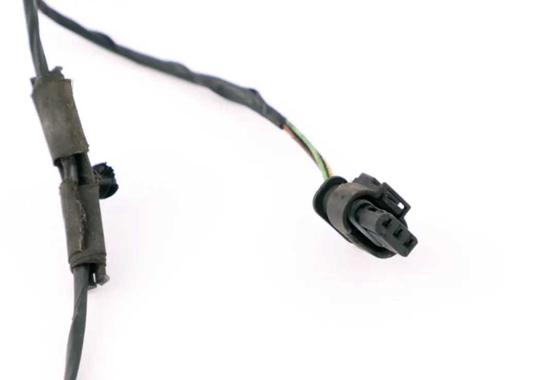 Wiązka Czujników Parkowania PCD Przód Przednia do BMW E81 E87 LCI o numerze 9150889 BMW E81 E87 LCI Wiązka Czujników Parkowania PCD Przód Przednia - SKU 9150889 - Numer Części 9150889