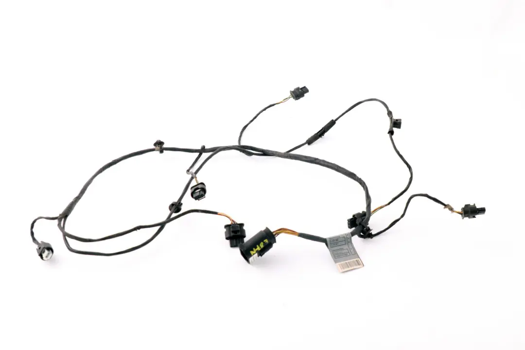 Cableado Air Flap PDC Delantero para BMW E81 E82 E87N LCI E88 con número de pieza 9150891 BMW E81 E82 E87N LCI E88 Cableado Air Flap PDC Delantero - SKU 9150891 - Número de pieza 9150891