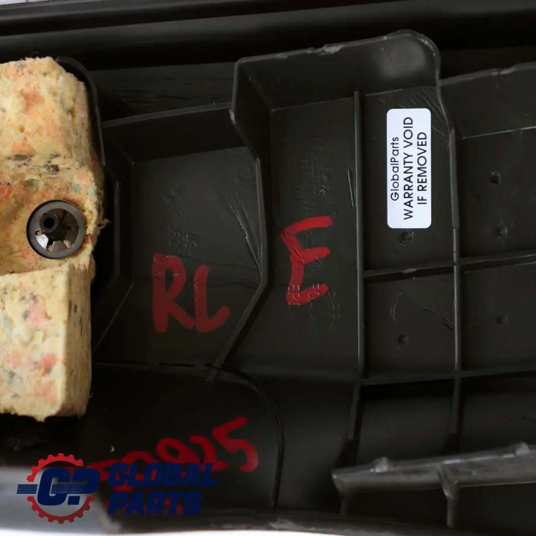 Hinten Links Seitliche Reling Zierleiste Schwarz Leder für BMW E93 Cabrio mit Teilenummer 9150925 BMW E93 Cabrio Hinten Links Seitliche Reling Zierleiste Schwarz Leder - SKU 9150925 - Teilenummer 9150925