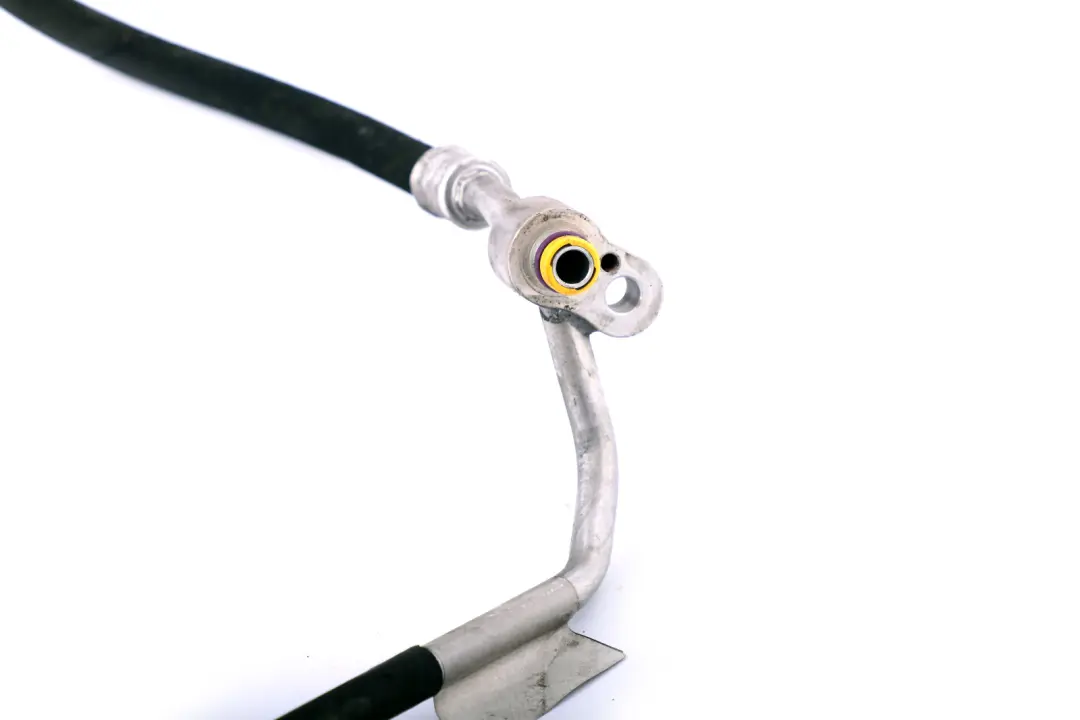 Ligne de Pression Kondensator-Verdampfer 6450 pour BMW E90 E91 E92 LCI à propos du numéro de pièce 9151739 BMW E90 E91 E92 LCI Ligne de Pression Kondensator-Verdampfer 6450 - SKU 9151739 - Numéro de pièce 9151739