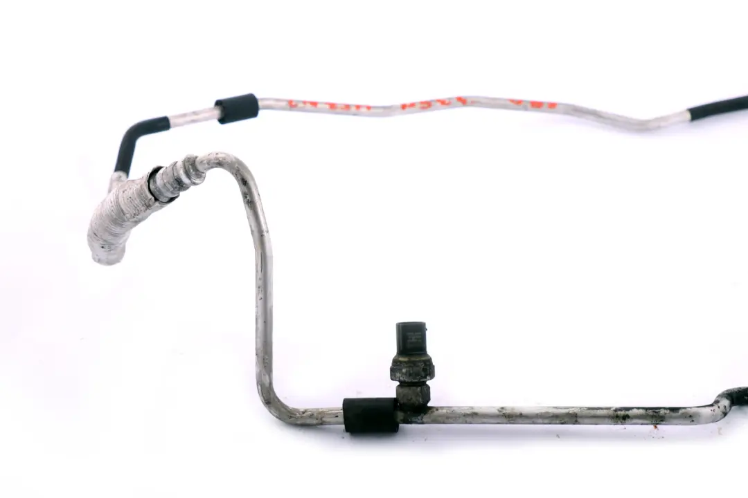 Pressure Hose Condenser Evaporator Pipe Lines to BMW E90 E91 E92 LCI with Part number 9151739 BMW E90 E91 E92 LCI Pressure Hose Condenser Evaporator Pipe Lines - SKU 9151739 - Part number 9151739