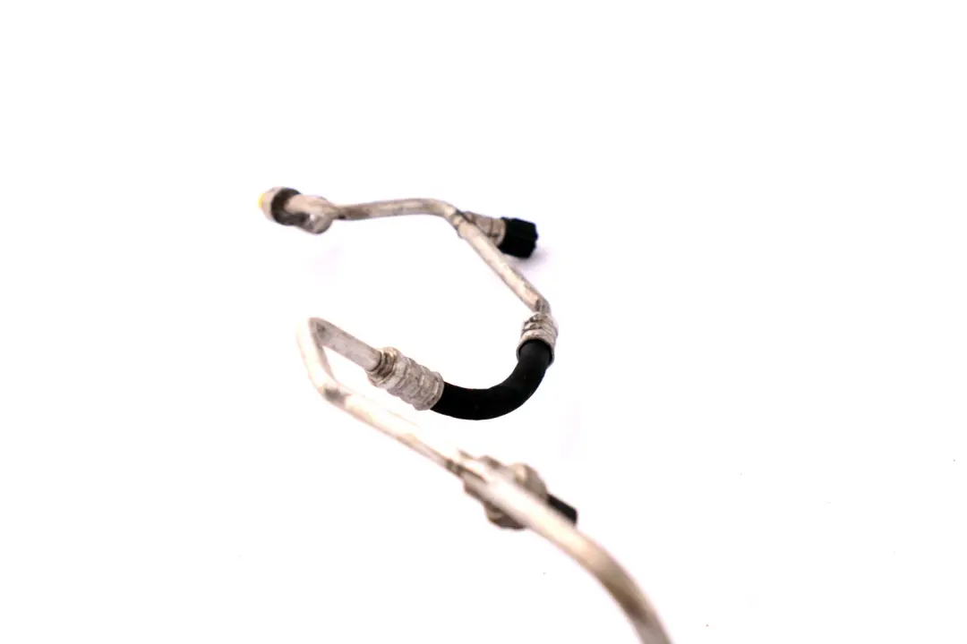 Pressure Hose Condenser Evaporator Pipe Lines to BMW E90 E91 E92 LCI with Part number 9151740 BMW E90 E91 E92 LCI Pressure Hose Condenser Evaporator Pipe Lines - SKU 9151740 - Part number 9151740