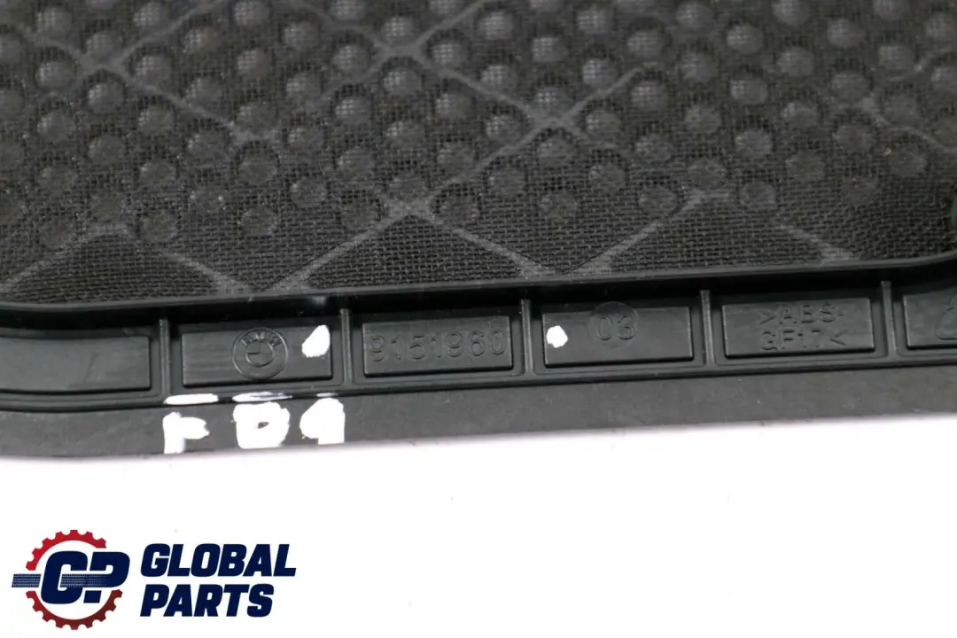 Central Woofer Trim Cover für BMW 7 Series F01 F02 F03 LCI mit Teilenummer 9151960 BMW 7 Series F01 F02 F03 LCI Central Woofer Trim Cover - SKU 9151960 - Teilenummer 9151960