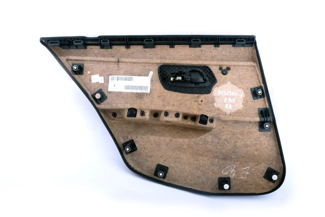 Pannello Porta Posteriore Tessuto Destro Nero Antracite per BMW E90 con numero di parte 9152360 BMW E90 Pannello Porta Posteriore Tessuto Destro Nero Antracite - SKU 9152360-1 - Numero di parte 9152360