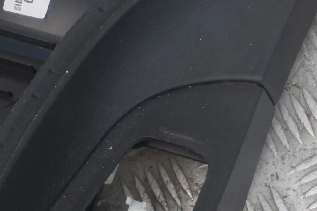 Split Slide Black Centre Console Armrest to BMW 3 Series 1 E90 E91 LCI E92 with Part number 51167137572 BMW 3 Series 1 E90 E91 LCI E92 Split Slide Black Centre Console Armrest - SKU rhd-9153215-1 - Part number 51167137572