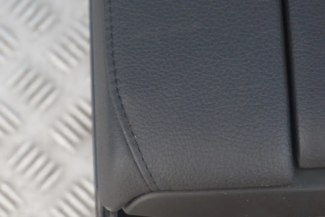 Split Slide Black Centre Console Armrest to BMW 3 Series 1 E90 E91 LCI E92 with Part number 51167137572 BMW 3 Series 1 E90 E91 LCI E92 Split Slide Black Centre Console Armrest - SKU rhd-9153215-1 - Part number 51167137572