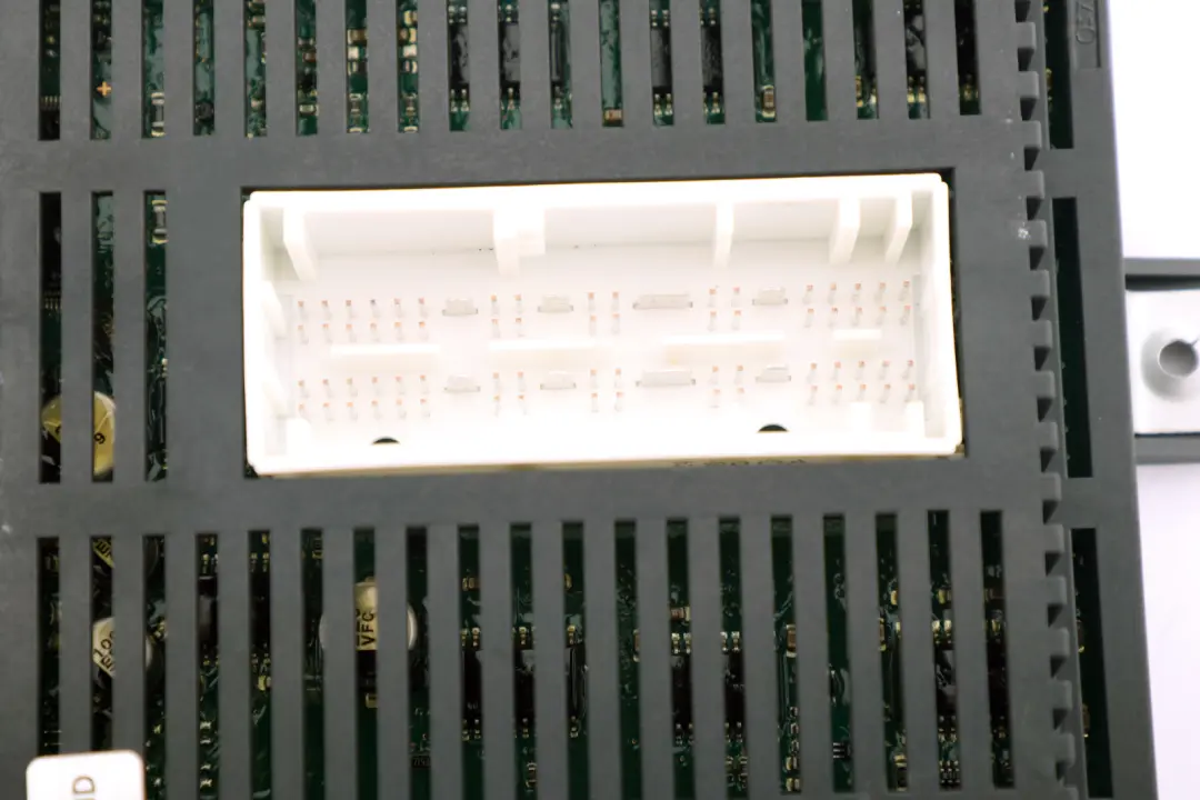 Light Control Unit Module LCM LM E6X LWR LEAR to BMW 5 Series E60 LCI with Part number 9154943 BMW 5 Series E60 LCI Light Control Unit Module LCM LM E6X LWR LEAR - SKU 9154943 - Part number 9154943